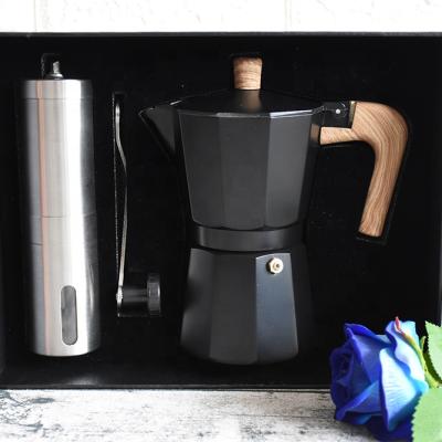 China New Customized Sustainable Coffee Gift Set Coffee Grinder Moka Pot Set for sale