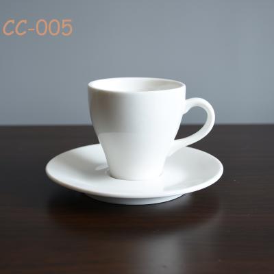 China Sustainable Ceramic Espresso Coffee Cup Porcelain Coffee Cup With Saucer for sale