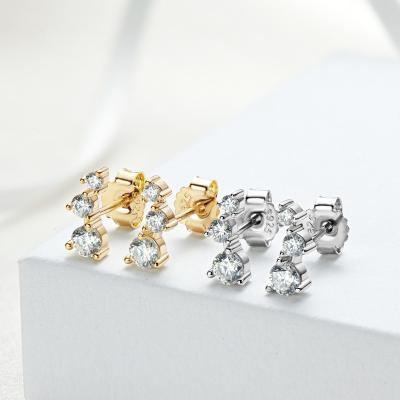 China Trendy silver moissanite stud earrings0.58Carat silver moissanite earrings and small moissanite earrings for sale