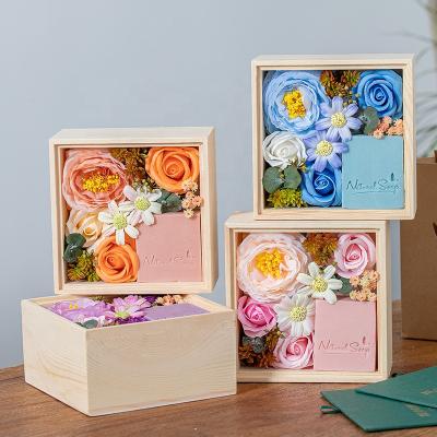 China M147 Wholesale Beautiful Colorful Preserved Handmade Soap Flower Gift Box Artificial Roses Set Flower Soap Gift Set For Mom Valentines Day Wedding for sale