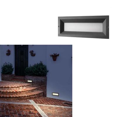 China Exterior outdoor lighting wall lamp, wide across illumination, necessary lamp to improve the atmosphere for sale