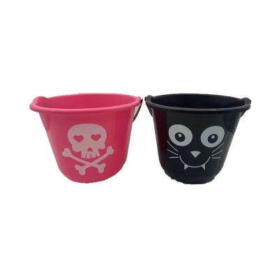 China Halloween decoration printing ghost face plastic bucket, atmosphere decoration, necessary decoration for holiday party for sale