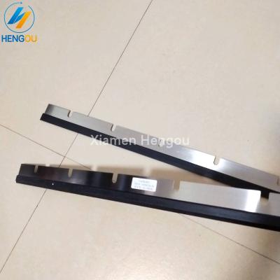 China New 1 Piece Wash Up Blade For MIT SUBISHI Machine 1366x40x0.5mm 13 Hole U Shape for sale