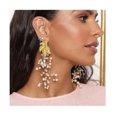 China Luxury Fashion Pearl Statement Flower Earrings Bohemian Jewelry Bohemian Glass Pearl Earring Big Earring For Woman for sale