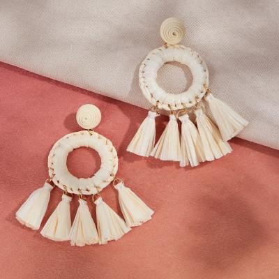 China Latest 2021 BOHEMIA Tassel Raffia Fashion Dangle Earrings Country Fashion Trend Drop Earrings Party Children's Wedding Women's Engagement Gift for sale