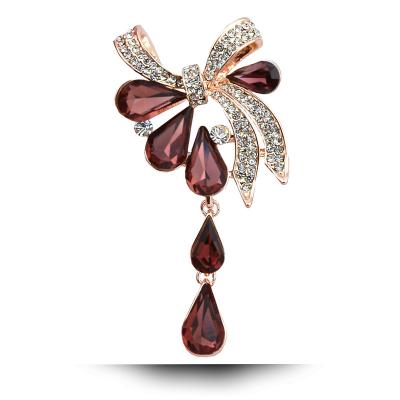 China ALLOY Elegant Women Bow Brooch Channel Pins Brooches Pins Women's Pins for sale