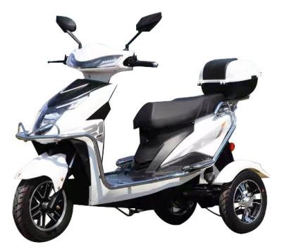 China Cargo adult tricycle electric scooter three 3 wheel electric scooter for old people for sale