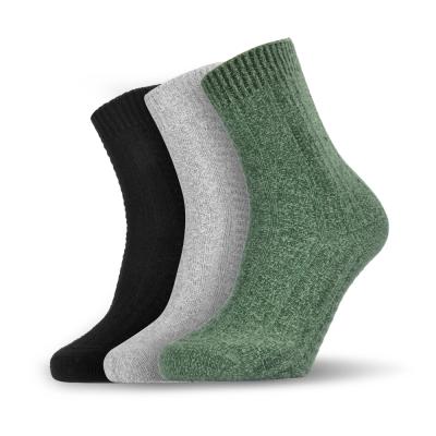 China QUICK DRY Sample Available Thick Warm Anti Slip Quick Dry Winter Wear Plain Comfortable Custom Color High Quality Knitted Mens Socks for sale