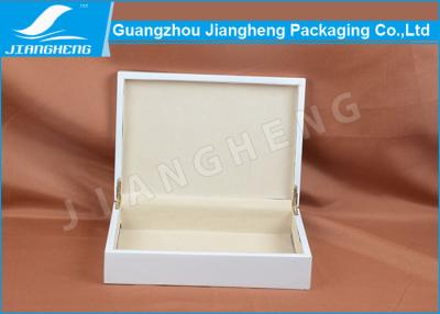 China Beautiful Hot Foil Stamping Wooden Gift Box Laser Cut For Jade Storage for sale