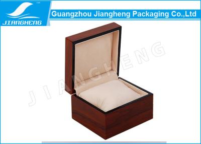 China El rojo material de madera laqueó las solas cajas de regalo del reloj con la almohada del terciopelo en venta