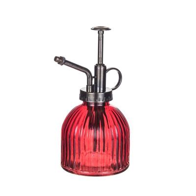 China Durable Cheap Unique Red Indoor Decorative Flower Water Spray Bottle Glass Watering Can With Pump for sale