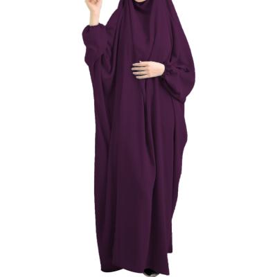 China Female Factory Direct Supply Fashion Quilted Hooded Dress Middle East Clothing For Worship Service Four Seasons Long Dress 21390 for sale