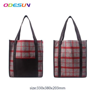 China 100% New BSCI Audit Eco-friendly Sedex 4P Material Promotional Colorful 300D Polyester And Nonwoven Tote Bag for sale