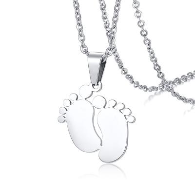 China Romantic Mother and Baby Jewelry Wholesale Engraved Identification Foot Stainless Steel Baby Feet Pendant Necklace for sale