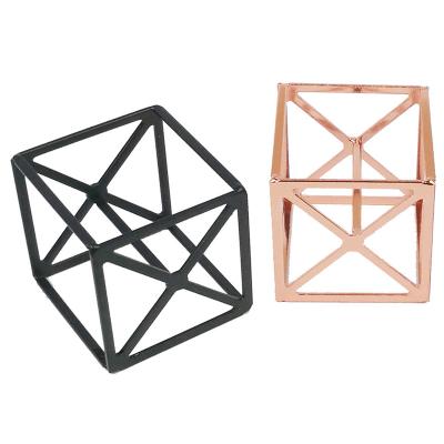 China Metal Cube Shape Beauty Makeup Sponge Holder Sponge Blender Stand For Home Use Drying for sale