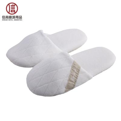 China Soft 2018 New Style Velvet Foam Cotton Unique Hotel Slippers With Label for sale