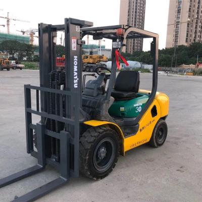 China Building material shops hot sale Japan original FD30T-16 3 ton 5 ton FD50 KOMATSU diesel forklift FD30 price cheap for sale