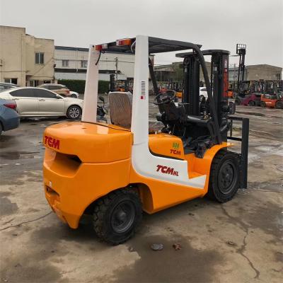 China Building Material Shops Good Price 3 Steps 4.5m 3 Ton Diesel TCM Japan Original Forklift FD30 Cheap Price Forklift for sale