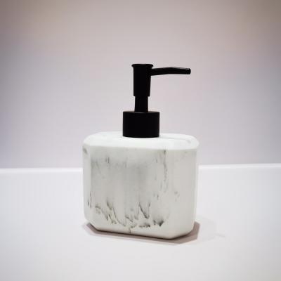 China Modern Best Selling Sustainable Marble-Textured Effect Polyresin Resin Bathroom Accessories Soap Dispenser for sale