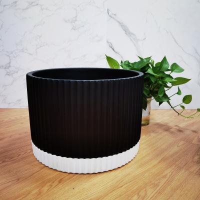 China White Cement Garden Home Decor Indoor Outdoor Supplies Sustainable Modern Concrete Flower Pot Planter Pot White Or Black With Tray for sale