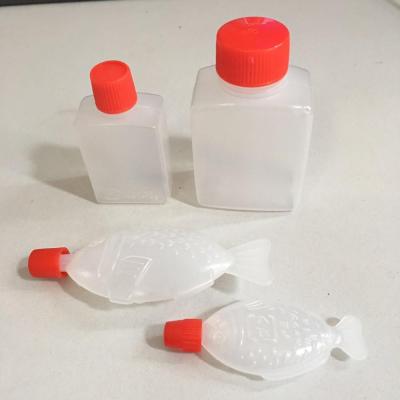 China PE material fast delivery of frying oil soy sauce bottle 6ml 15ml 33ml 50ml take away soy sauce bottle for sale