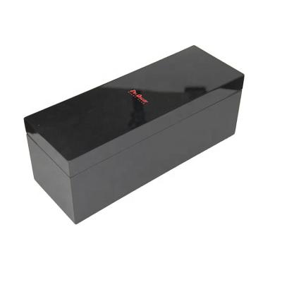 China Simple Useful Design Handmade Colorful Printing Black Wine Customized Wooden Box for sale