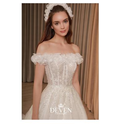 China High Quality Breathable Embroidery Tail Bridal Wedding Dress Lace Women Fashion Custom Made Element Summer Romantic Embroidered OEM White for sale