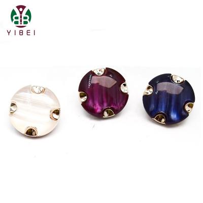 China Viable Wholesales Free Style Fashion Wild Pearl Colorful ABS Covered Plastic Buttons For Coats 28L 34L 40L for sale