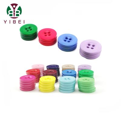 China Viable Wholesale And Retail Fashion 4 Holes Resin Colorful Plastic Buttons For DIY Garment Accessories for sale