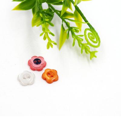 China Sustainable Environmentally Friendly Colorful Bead Flower Shaped Plastic Resin Baby Buttons DIY Handwork for sale