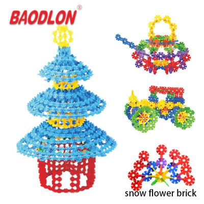 Китай Educational plastic toys of snow flower brick building blocks for children продается