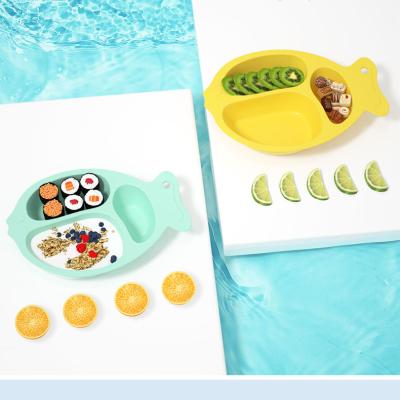 China Baby Eating 100% Silicone Baby Feeding Dish Divided Design Suction Dishes With Suction Feature Self Eating Utensils Set for sale