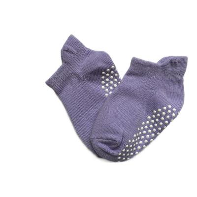 China OEM QUICK DRY Custom Pattern Newborn Baby Socks Solid Colors For Baby Cotton Anti-skid Socks for sale