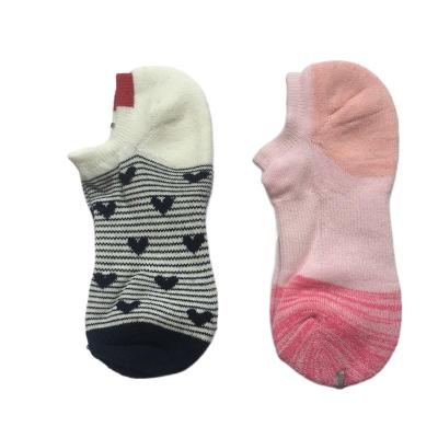 China Breathable Comfortable Sports Thick Soccer Socks Women Sport Socks Cotton Sport Ankle Socks for sale