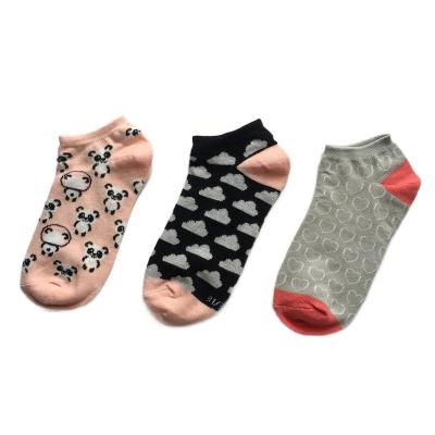 China Lovely QUICK DRY Cartoon Non Slip Cotton Adult Custom Women Teens Ankle Socks Adult Socks for sale