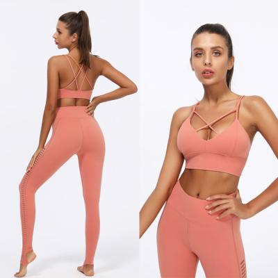 China Factory direct sales breathable women yoga set wholesale yoga bra set women's cutout yoga top suit for sale