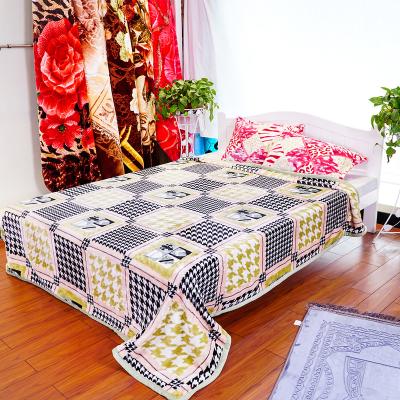 China Disposable High Quality Thick Plush Knitting Blanket, Korean Style Wholesale Knit Woolen Blanket for sale