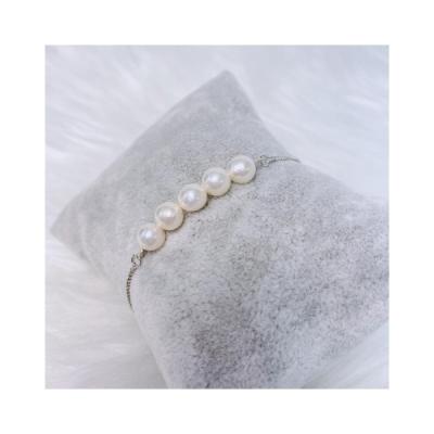 China Modern Lightweight Luxury Shape 925 Semi-round Silver Seawater Pearl Necklace Silver Cable Bracelet for sale