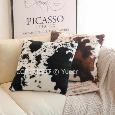 China Wholesale Cow Viable High Quality Nordic Style Ins Style Blanket Pillow Plush 2021 Cushion Cover for sale