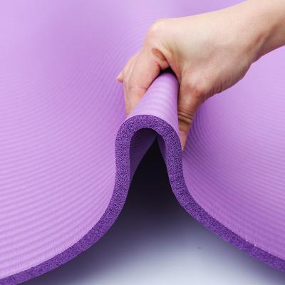 China Non-slip Sports Mat Yoga Soft Training Yoga Mat High Quality Gym Mat NBR Fitness Equipment 10mm for sale