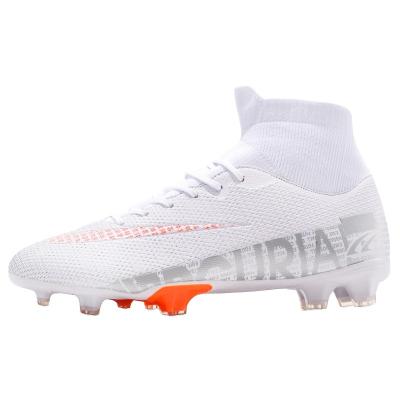 China Durable Classical Style New High-Top Football Shoes Male Students Broken Nails Soccer Boots Cleats Custom Sneaker for Soccer Boots for sale