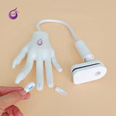 China New Trainees Trainer Hand Factory Silicone Hot Selling Mobile Hand Practice Use For Nail for sale