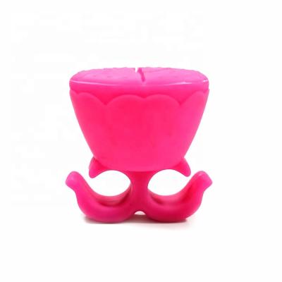 China Finger Nails Wholesale Nail Polish Buddy Silicone Nail Polish Bottle Ring Holder for sale