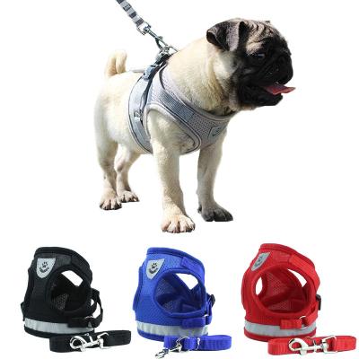 China Viable Manufacturers Wholesale Custom Medium Collar Leash Logo Harness For Small And Dogshead Nylon Buckle Closure for sale