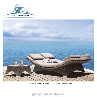 China Waterproof outdoor furniture hotel pool side beach bed used lounge furniture outdoor lounge chair for sale