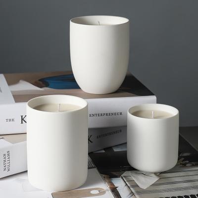 China Wholesales Multifunctional matte solid color white modern cylindrical candle jar ceramic candle container for candle making for sale