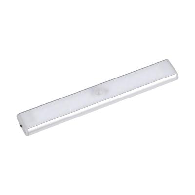 China Modern Led Cabinet Light Rechargecable LED USB PIR Motion Sensor Cabinet Lighting Night Light Under Cabinet for sale