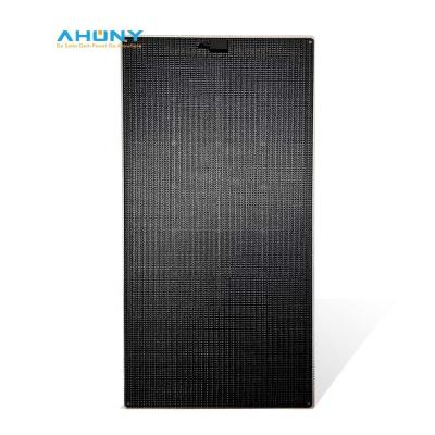 China Zwarte semi-stijve zonnepanelen Anti-Slip Wandelbaar 100 Watt Marine Zonnepaneel Te koop