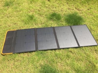 China Fábrica 100w plegable de campamento paneles solares de 18V de peso ligero de coche campamento electrónica al aire libre Kit de carga solar portátil en venta