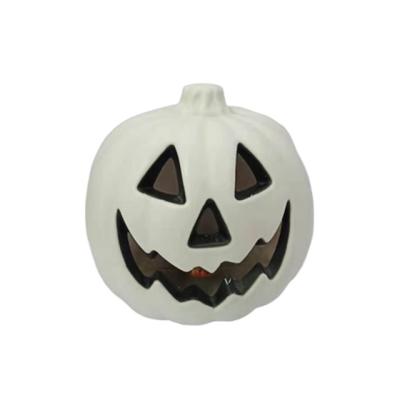 China HDPE Outdoor Fun Halloween Pumpkin Decorations Big Halloween Decorative Pumpkin for sale